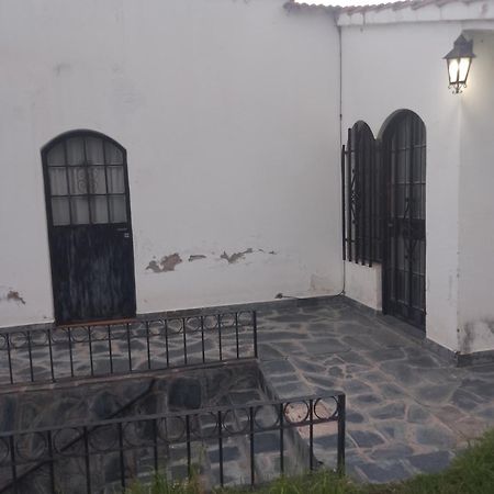 Hostel Alto Alberdi Córdoba Exteriör bild